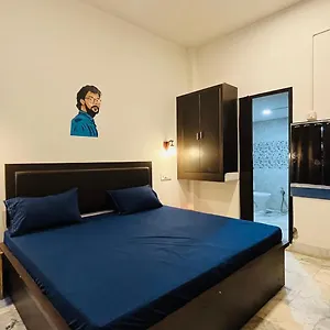 https://el-profesor.hotels-varanasi.com